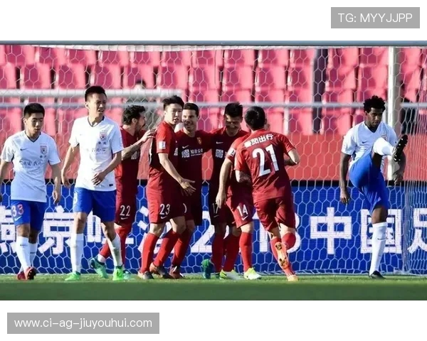 常州足球风波再起聚焦地方球队管理与球迷情感矛盾 常州足球风波再起聚焦地方球队管理与球迷情感矛盾